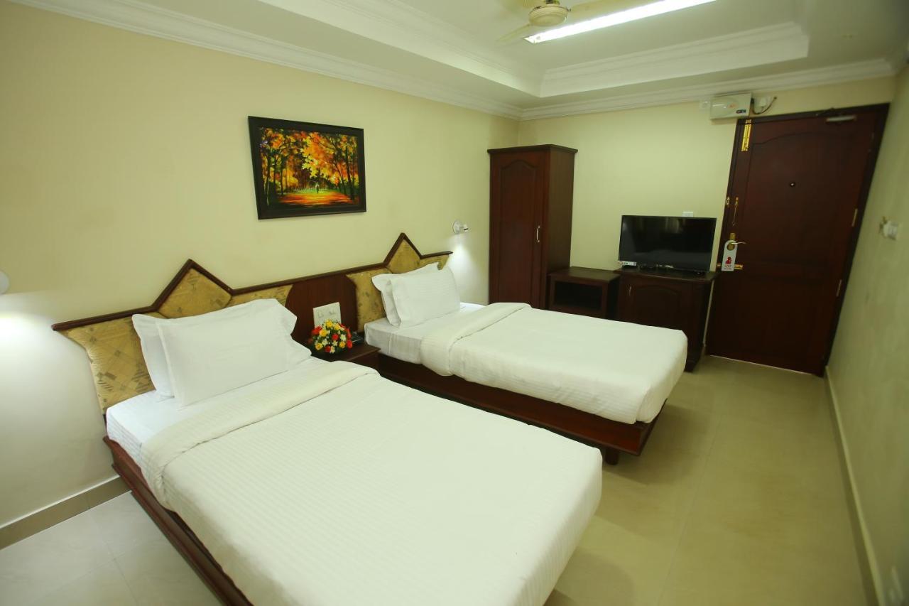 Hotel Prasanth Thiruvananthapuram Luaran gambar